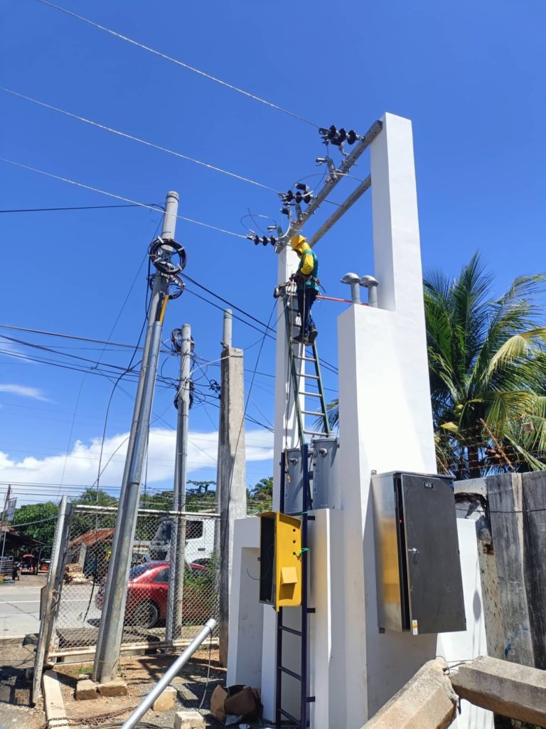 On Going Construction Of Pldt Three Phase Line And Temporary Lighting